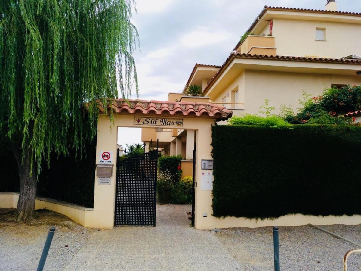 Apartamentos Stil Mar Anna - L'Escala Stil Mar Εξωτερικό φωτογραφία