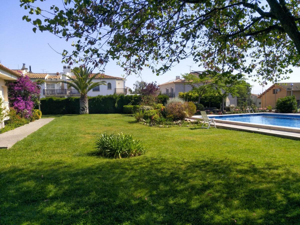 Apartamentos Stil Mar Anna - L'Escala Stil Mar Εξωτερικό φωτογραφία